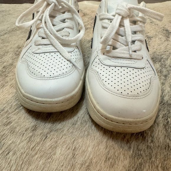 Veja V-10 - Picture 3 of 6